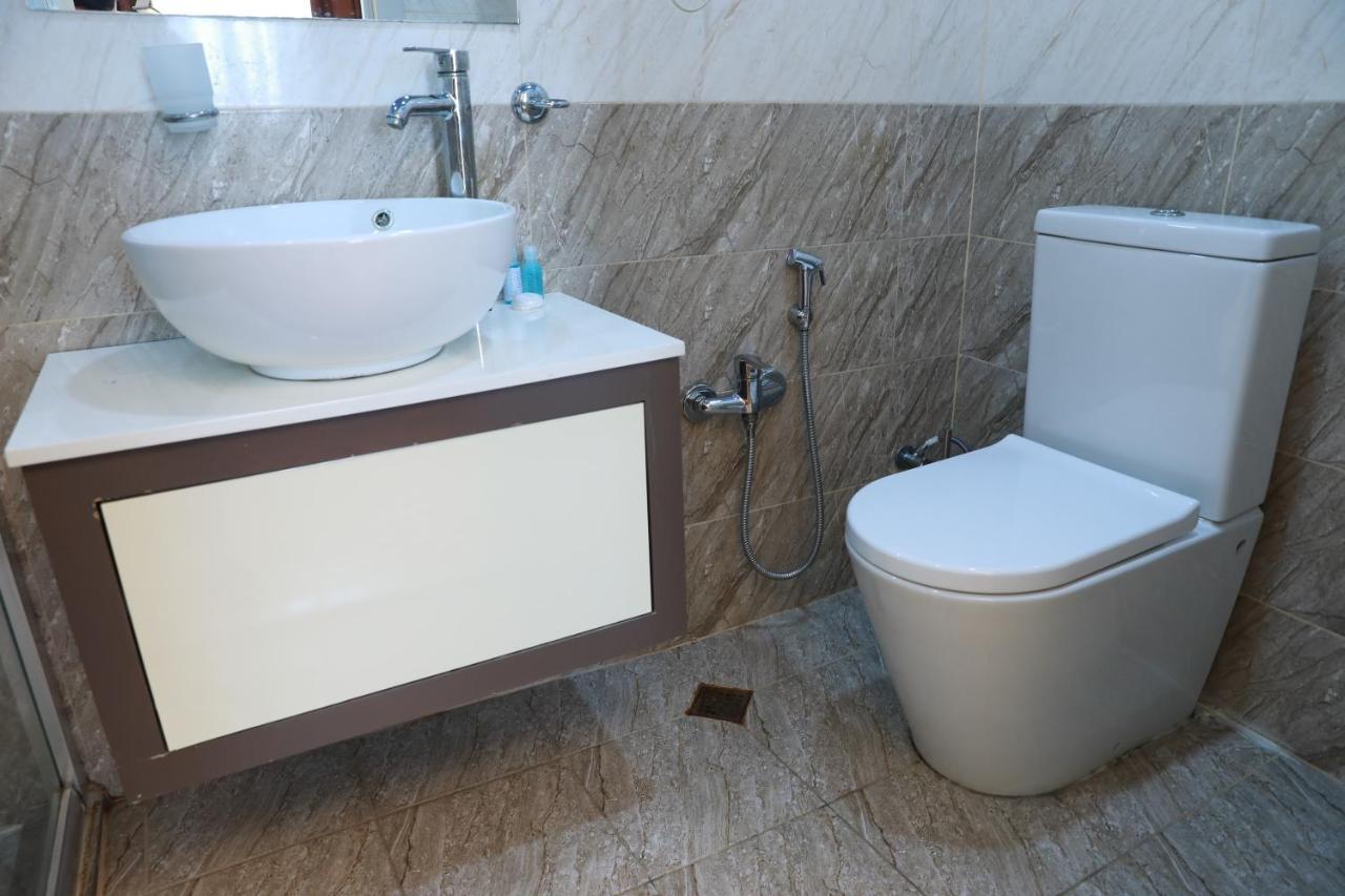 Malakan Hotel Баку Екстер'єр фото
