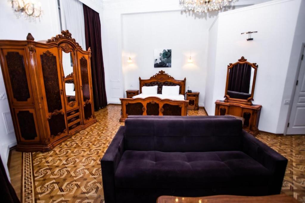 Malakan Hotel Баку Екстер'єр фото